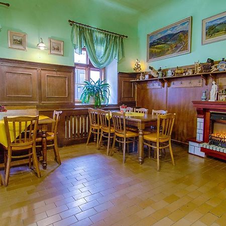 Hotel Posta Černý Dŭl Eksteriør billede